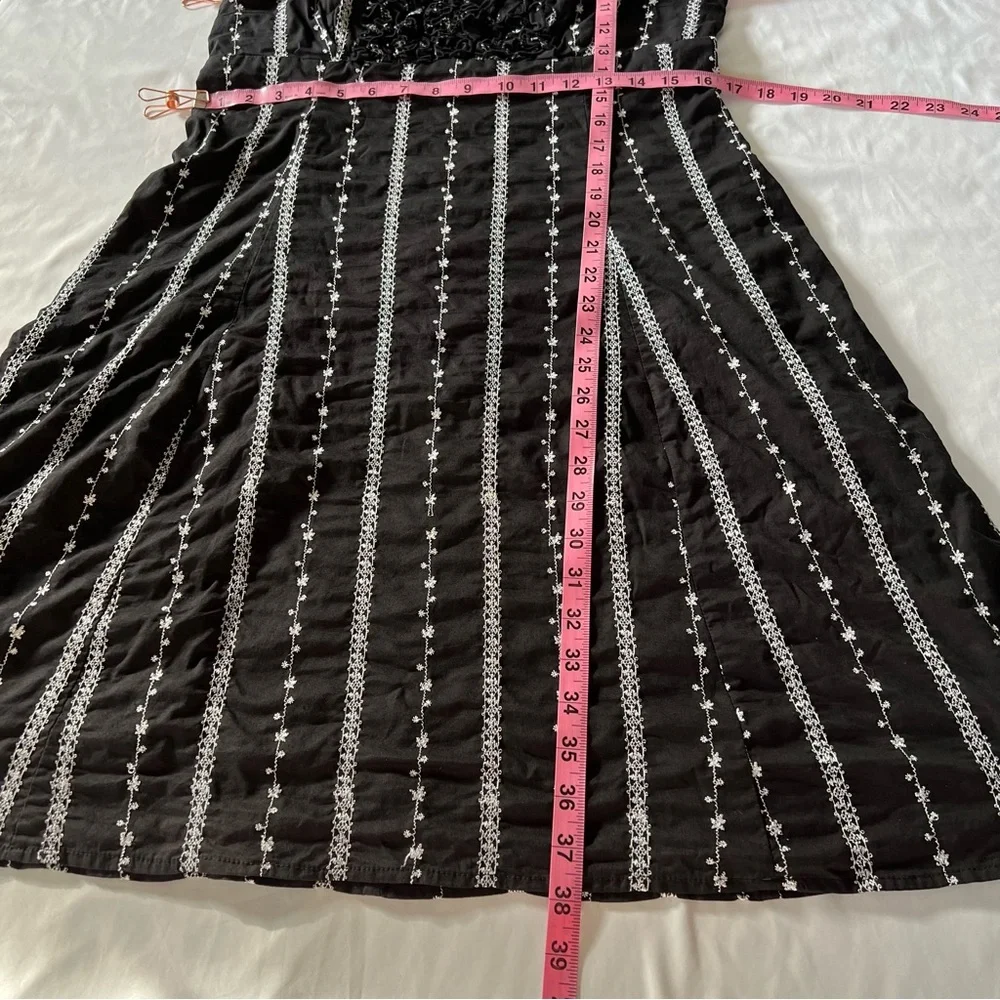 VTG Rabbit Rabbit Rabbit Designs Ruffle Floral Embroidered Fit & Flare Dress 12 - Picture 14 of 14